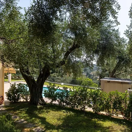 Апартаменты Ionian Sun Палеокастрица