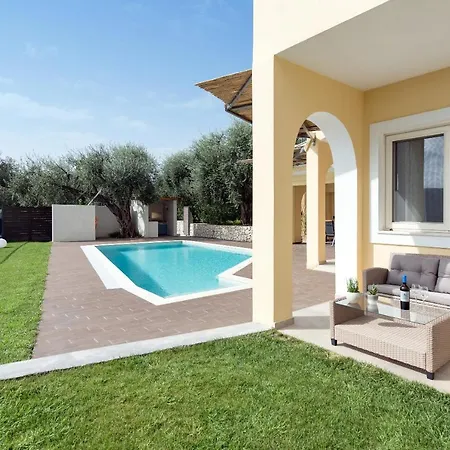 Ionian Sun Apartament *